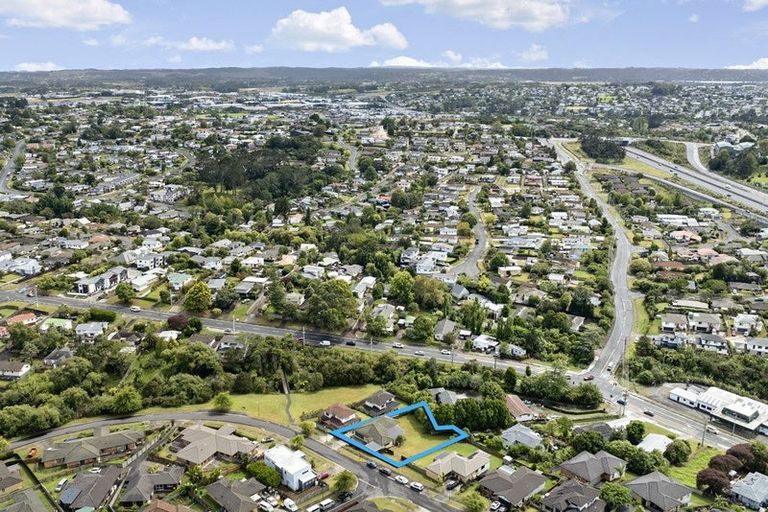 Photo of property in 21 Cartmel Avenue, Massey, Auckland, 0614