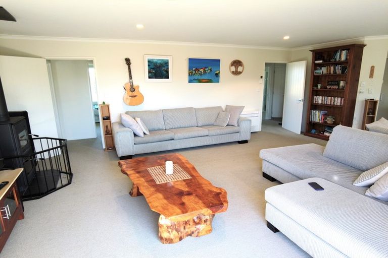 Photo of property in 15 Harold Place, Stoke, Nelson, 7011