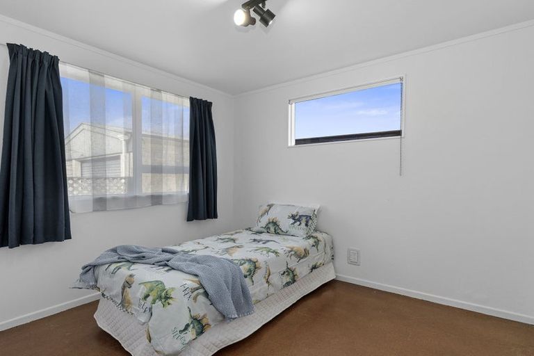 Photo of property in 65 Pasadena Crescent, Totara Park, Upper Hutt, 5018