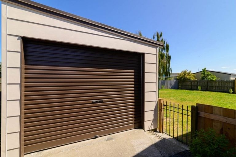 Photo of property in 3 Beech Place, Owhata, Rotorua, 3010