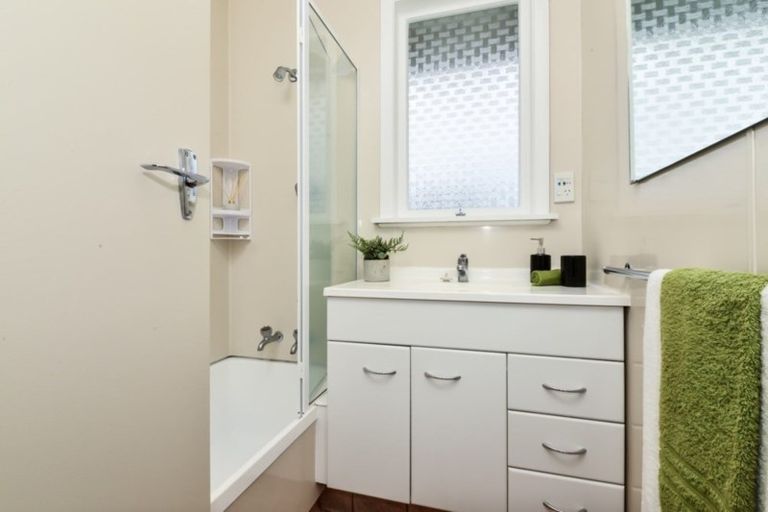 Photo of property in 12 Leeds Street, Silverdale, Hamilton, 3216