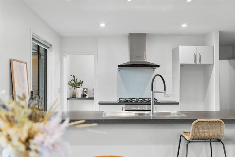 Photo of property in 43 Mariposa Crescent, Aidanfield, Christchurch, 8025