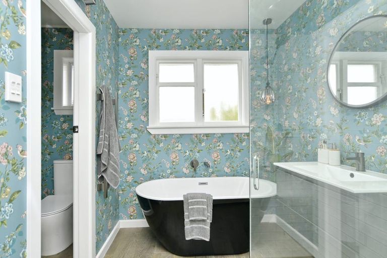 Photo of property in 5 Erin Crescent, Mairehau, Christchurch, 8013