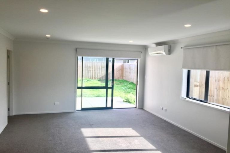 Photo of property in 32 Regis Park Drive, Pukekohe, 2120