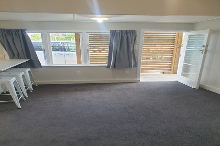 Photo of property in 16 Russell Road, Huntly, 3700