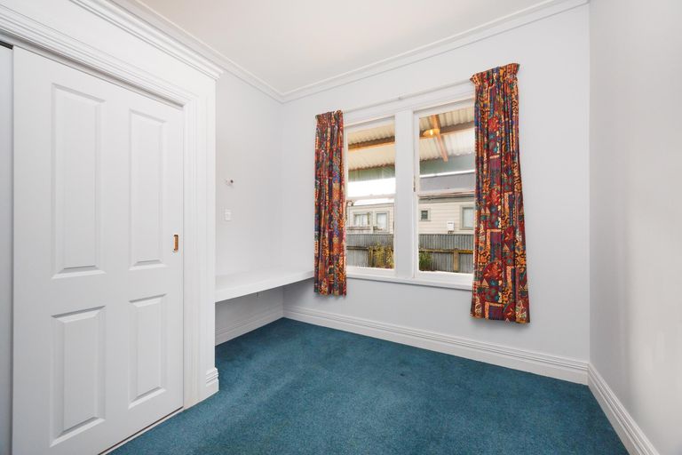 Photo of property in 18 Monckton Street, Feilding, 4702