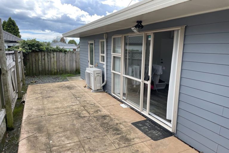 Photo of property in 4b Queen Road, Bellevue, Tauranga, 3110