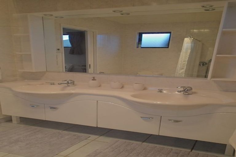 Photo of property in 28 Travis Country Drive, Burwood, Christchurch, 8083