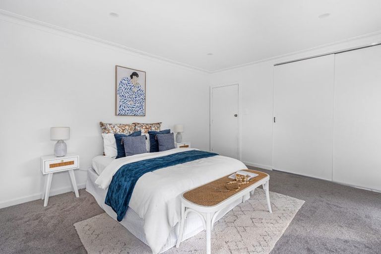 Photo of property in 33 Glenrowan Avenue, Avondale, Christchurch, 8061