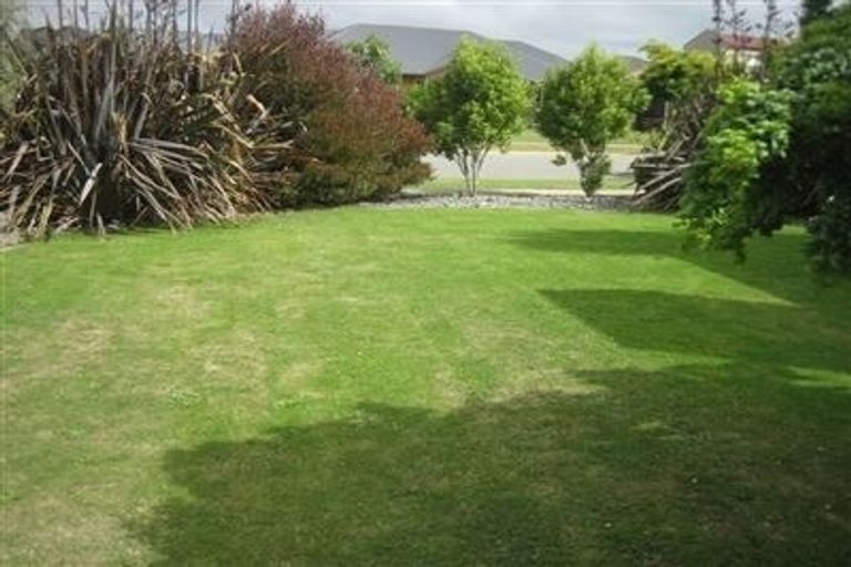 Photo of property in 17 Annaby Drive, Northwood, Christchurch, 8051