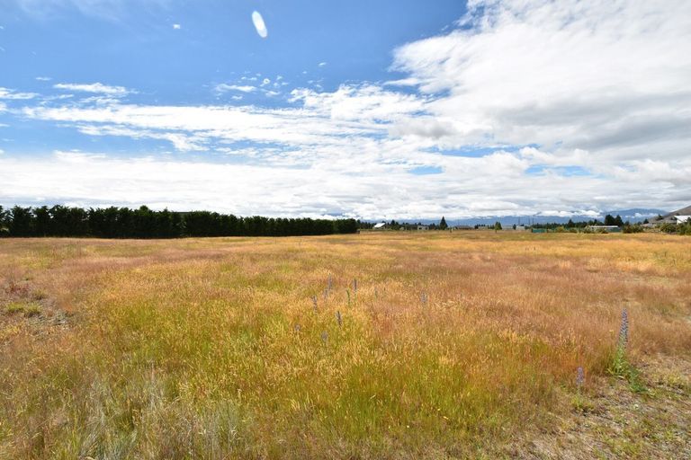 Photo of property in 3 Matukituki Crescent, Twizel, 7901