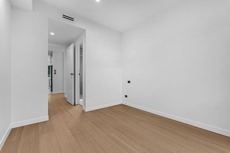 Photo of property in 37 Hing Street, Flat Bush, 2019