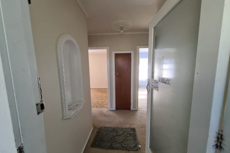 Photo of property in 24 Helena Road, Hillcrest, Hamilton, 3216