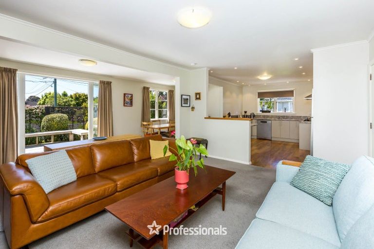 Photo of property in 53 Thackeray Street, Trentham, Upper Hutt, 5018