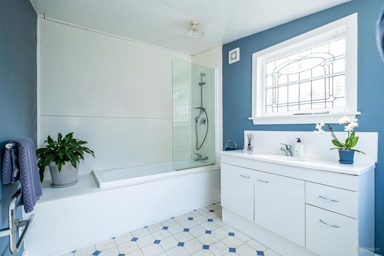 Photo of property in 243 Talbot Street, Geraldine, 7930