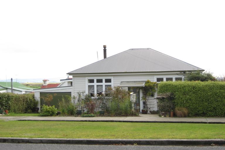 Photo of property in 47 Salcombe Street, Kaitangata, 9210