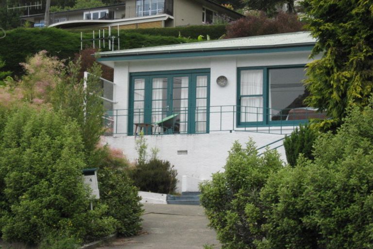 Photo of property in 4 Ocean View Terrace, Sumner, Christchurch, 8081