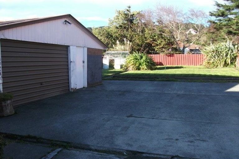 Photo of property in 97 Wainuiomata Road, Wainuiomata, Lower Hutt, 5014