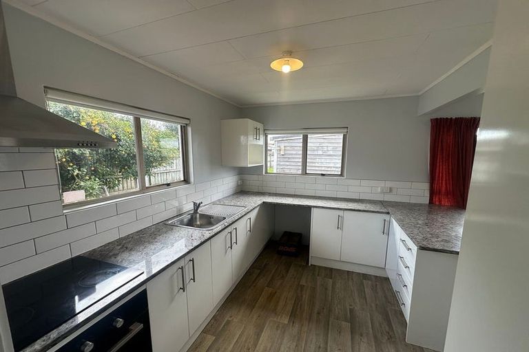 Photo of property in 7 Holland Street, Pukekohe, 2120