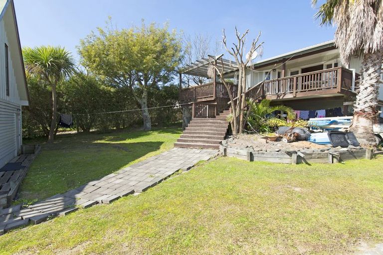 Photo of property in 30 Tiri Road, Manly, Whangaparaoa, 0930