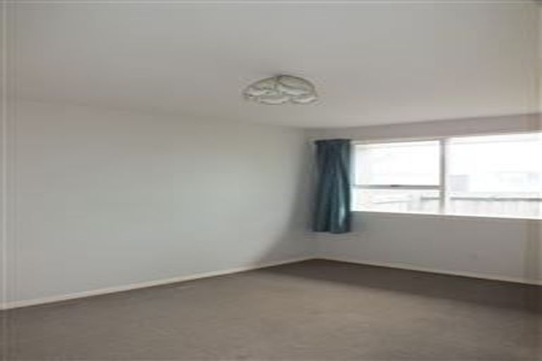 Photo of property in 3/6 Division Street, Riccarton, Christchurch, 8041