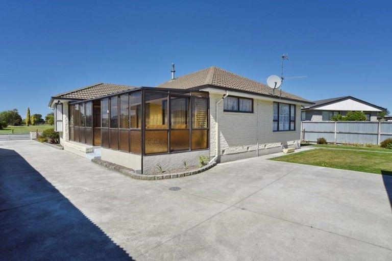 Photo of property in 14 Bracebridge Street, Kaiapoi, 7630
