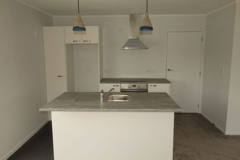 Photo of property in 10 Norman Road, Titirangi, Auckland, 0604