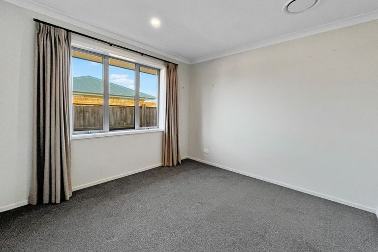 Photo of property in 24 John Annan Street, Halswell, Christchurch, 8025