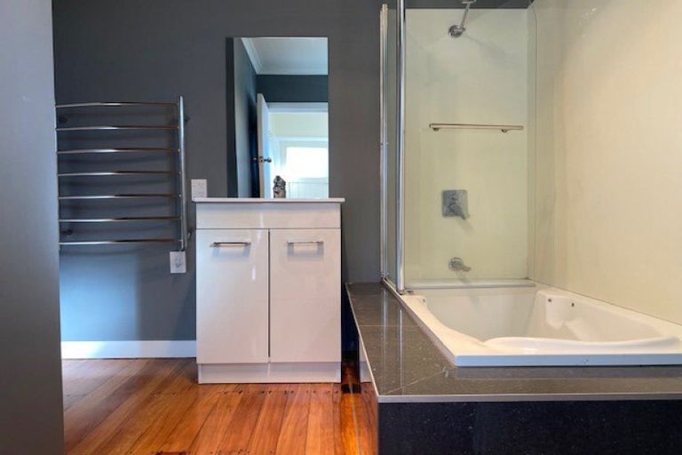 Photo of property in 12 Pharazyn Street, Feilding, 4702