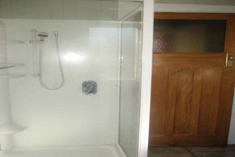 Photo of property in 3 Moeller Street, Taradale, Napier, 4112