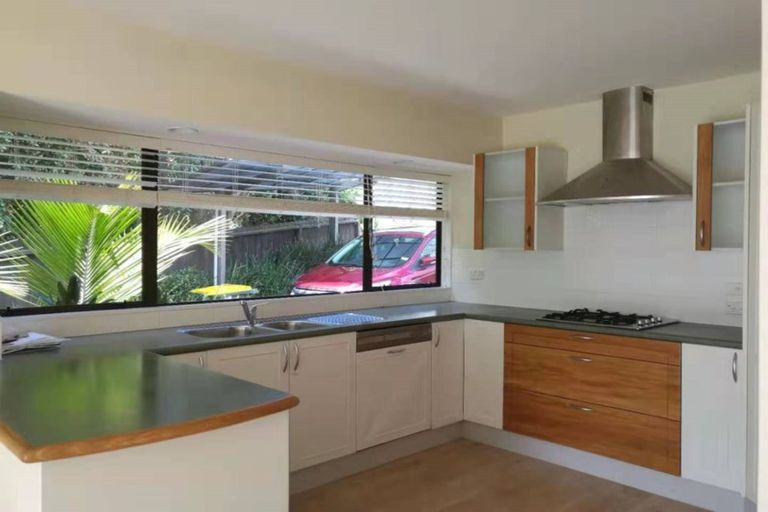 Photo of property in 54 Bayside Drive, Browns Bay, Auckland, 0630
