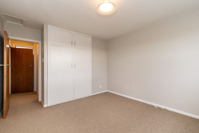 Photo of property in 1/11 Division Street, Riccarton, Christchurch, 8041