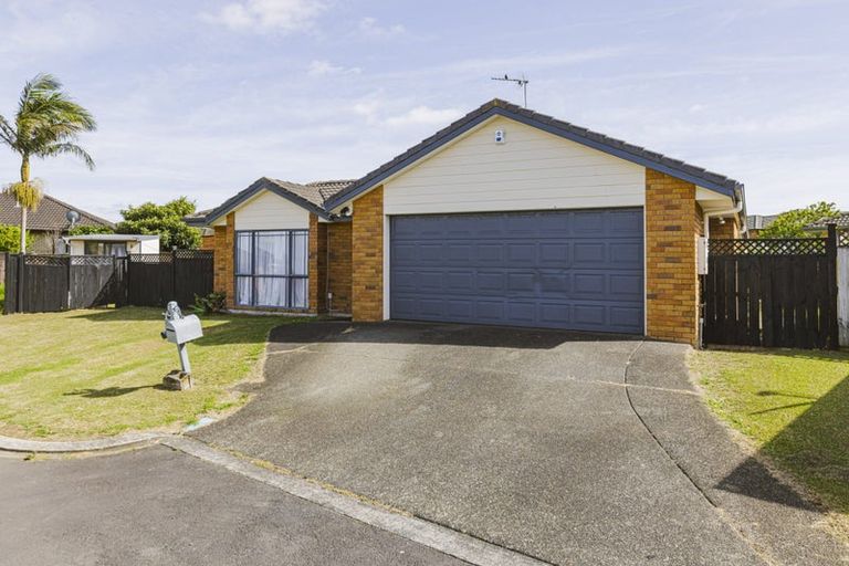 Photo of property in 323 Mahia Road, Weymouth, Auckland, 2103