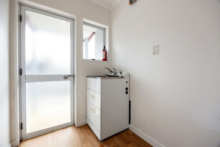 Photo of property in 6 Kentucky Crescent, Nawton, Hamilton, 3200