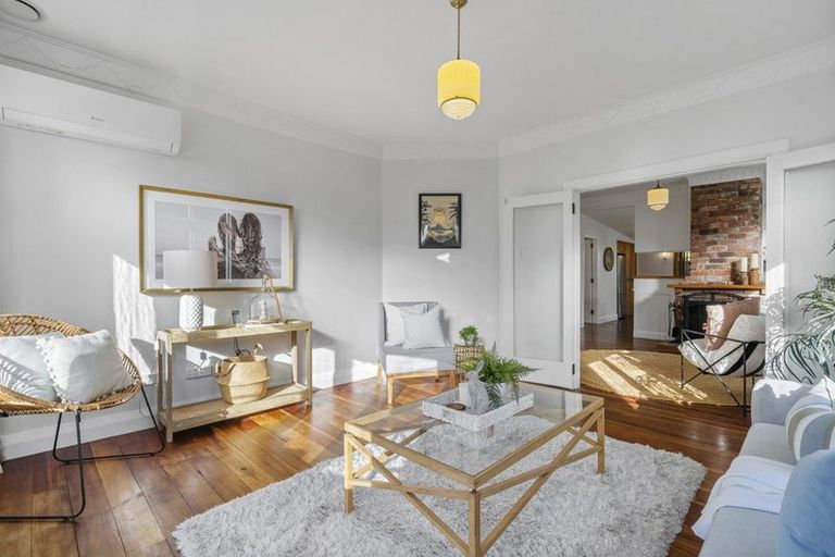 Photo of property in 4 Travers Street, Vogeltown, Wellington, 6021