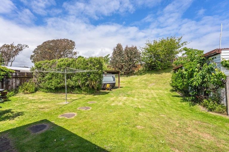 Photo of property in 64 Michael Road, Paraparaumu Beach, Paraparaumu, 5032