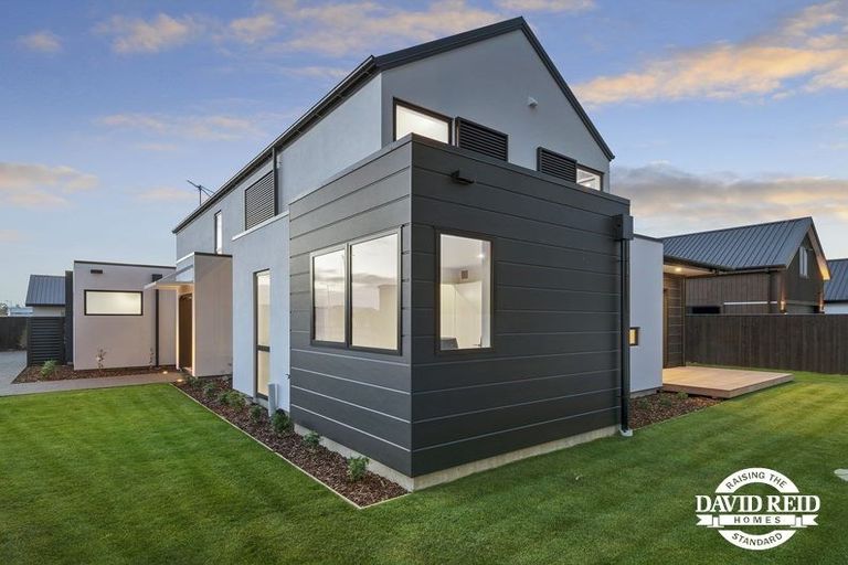 Photo of property in 2 Glenturret Drive, Casebrook, Christchurch, 8051