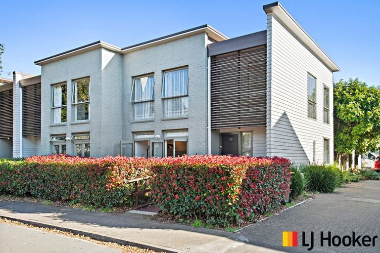 Photo of property in 30 Reins Road, Takanini, 2112