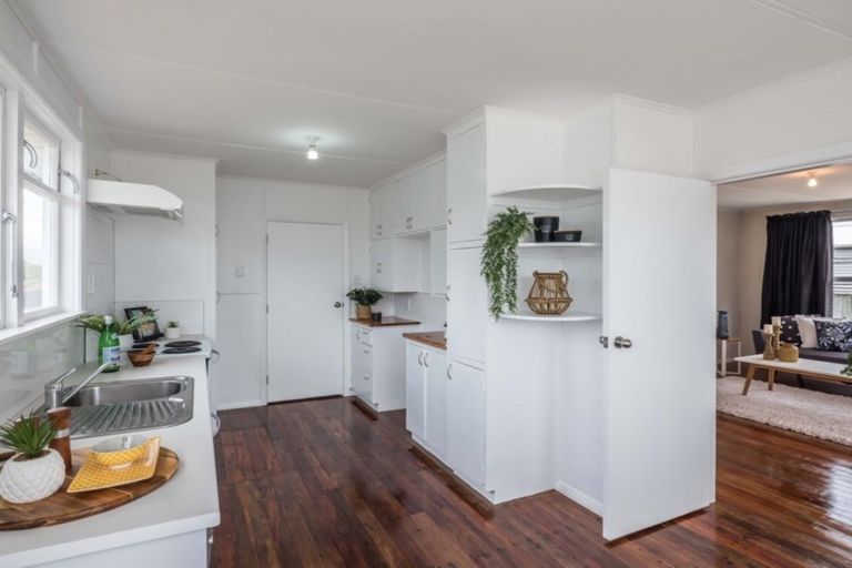 Photo of property in 64 Matene Street, Otaki, 5512