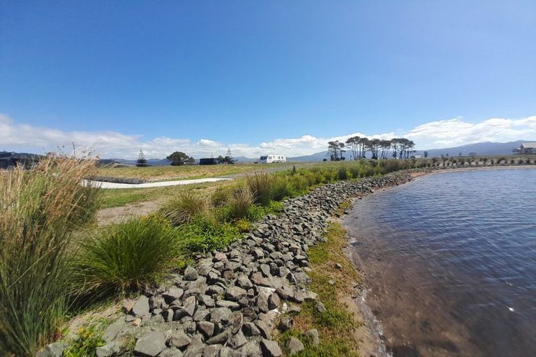 Photo of property in 13 Taniwha Place, Matarangi, 3592