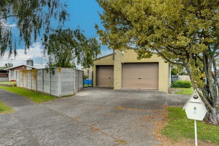 Photo of property in 6 Cooke Place, Taradale, Napier, 4112