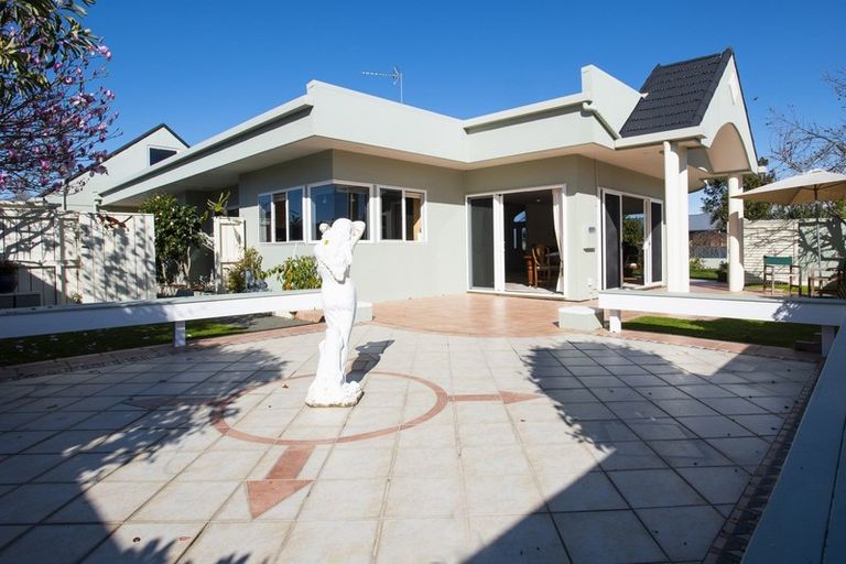 Photo of property in 77 Potae Avenue, Lytton West, Gisborne, 4010