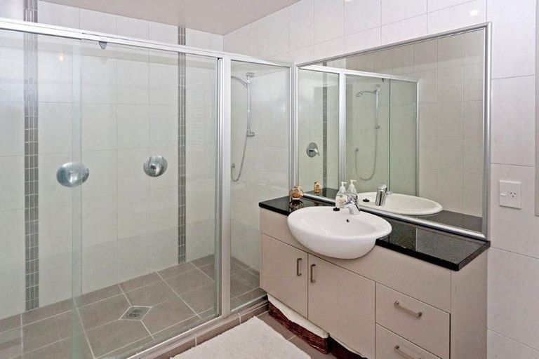 Photo of property in 29d Paparoa Road, Cockle Bay, Auckland, 2014