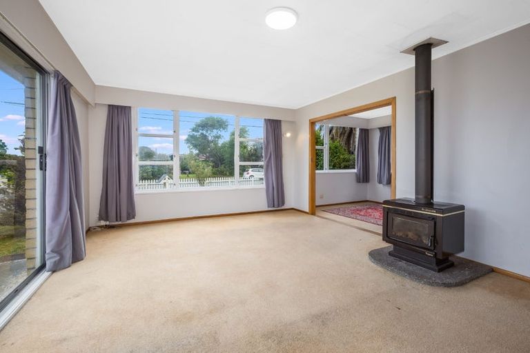 Photo of property in 58 Rimu Street, Waikanae, 5036
