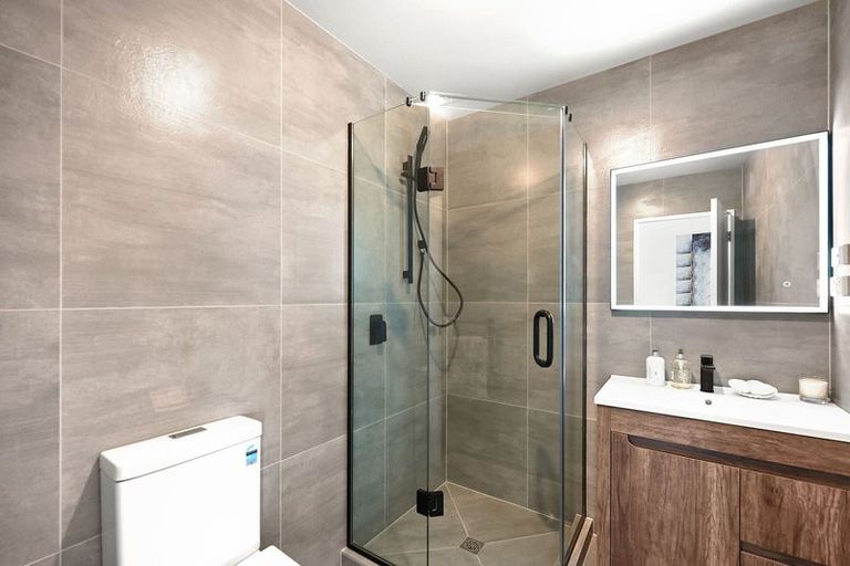 Photo of property in 12c Massine Place, Randwick Park, Auckland, 2105