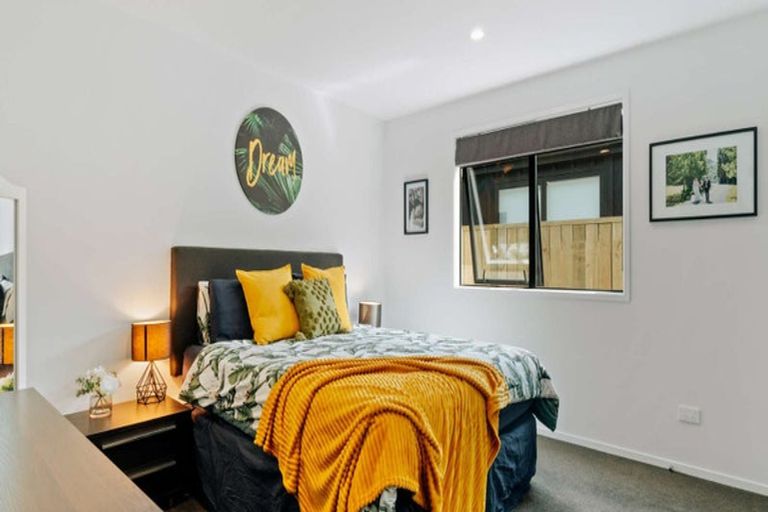 Photo of property in 20 Fallow Street, Jacks Point, 9371