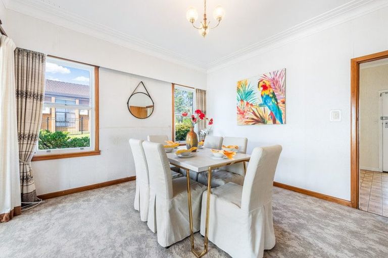 Photo of property in 69 Willerton Avenue, New Lynn, Auckland, 0600