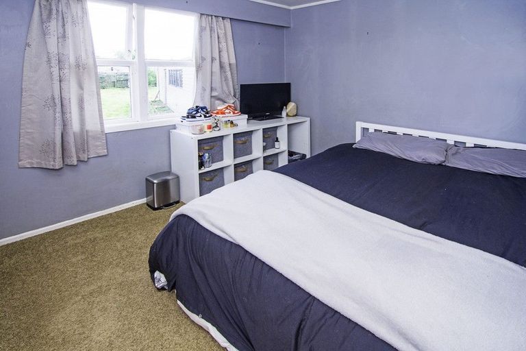 Photo of property in 63 River Road, Masterton, 5810