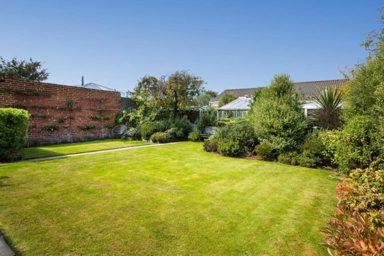 Photo of property in 38 Ings Avenue, Saint Clair, Dunedin, 9012