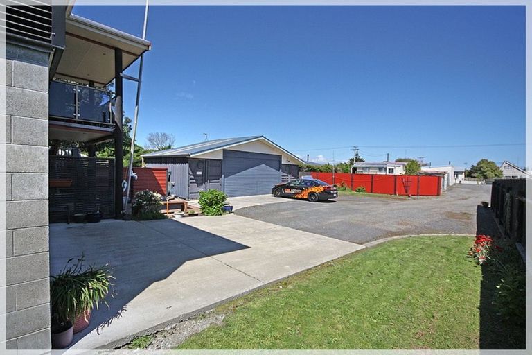 Photo of property in 29a Roore Street, Foxton Beach, Foxton, 4815